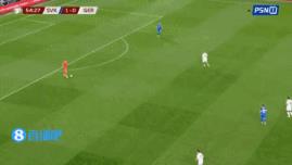  简单直接！斯洛伐克门将大脚开出，斯特列克破门，德国2球落后