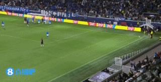  可惜了，凯恩倒勾射门中柱