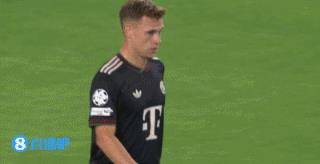  这没进啊？帕夫洛维奇射门被扑，基米希头球补空门打偏