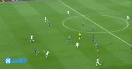  奥巴梅杨破门本场已1射2传，马赛4球领先